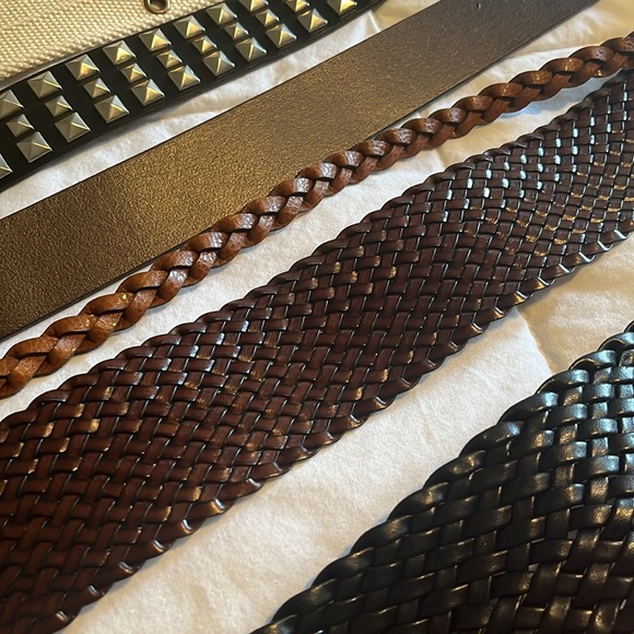 Bundle of Belts! - Picture 7 of 9